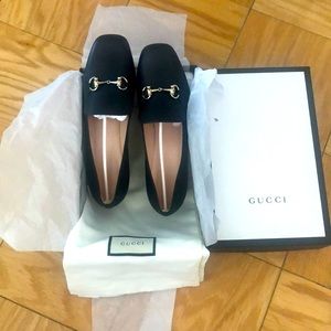 NWT- Gucci Miro Soft Loafers (Nero)